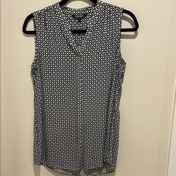 Ann Taylor Tops - Nicole Miller Original classic black-and-white sleeveless blouse S